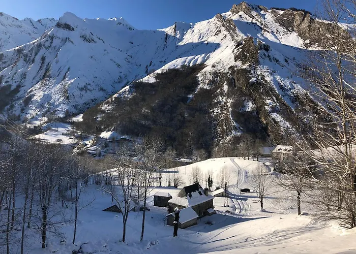 Le Domaine De Castille - Chalet Pyreneen De Charme - Spa De Nage
