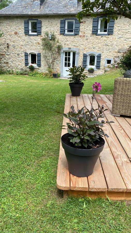 Le Domaine De Castille - Pyreneen De Charme - De Nage *