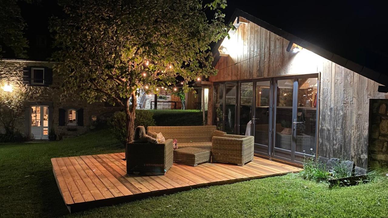 Le Domaine De Castille - Pyreneen De Charme - De Nage Villa *